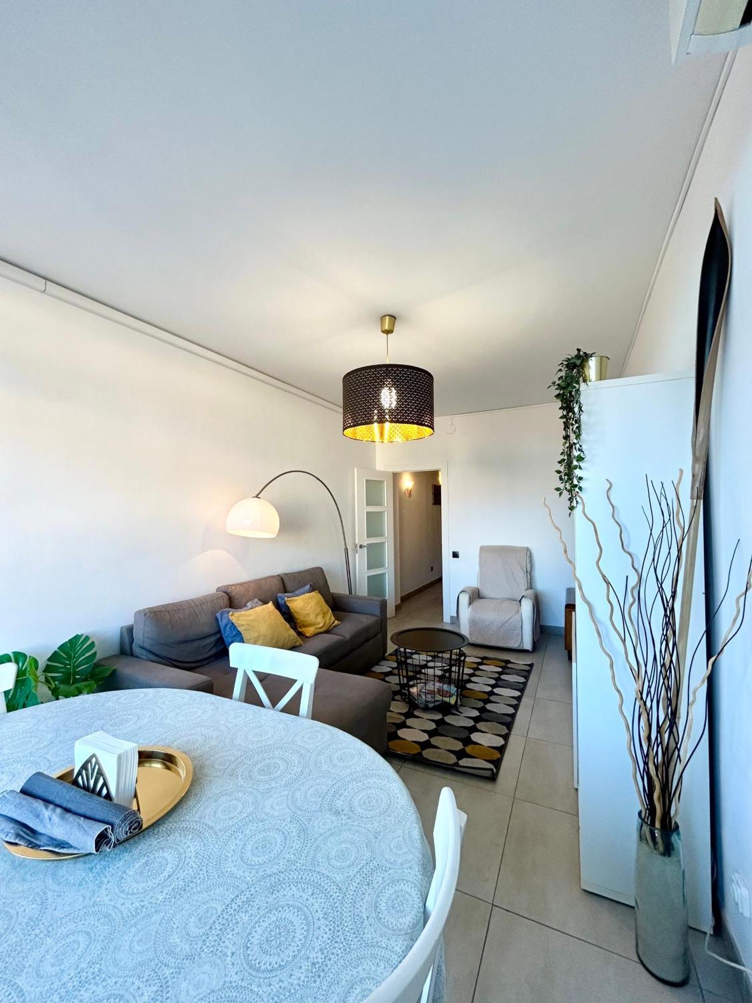 Apartment Sagrera Барселона Экстерьер фото